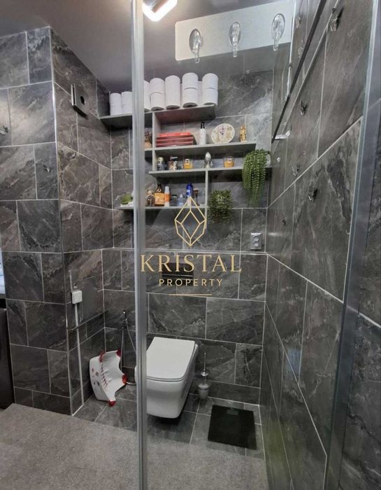 Продава се Двустаен апартамент в к.к. Слънчев бряг - 67 кв.м за 1777 €/кв.м - Снимка #12