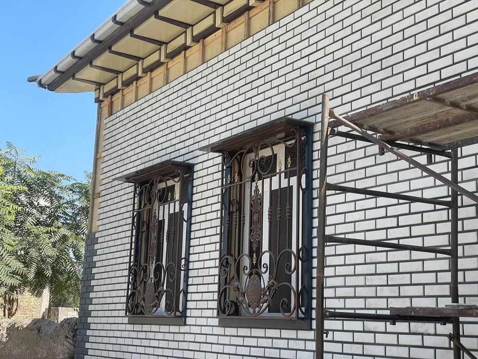 Fasadniy plitkalar uy tashqi fasadi