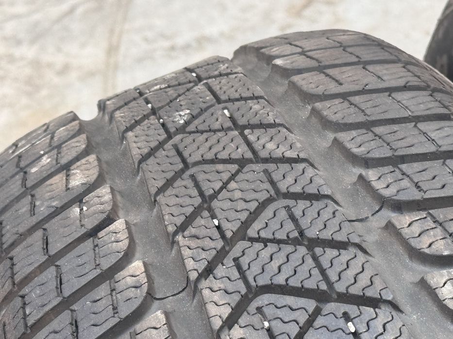 215/60/R17 Pirelli Sottozero 4бр зимни dot4722
