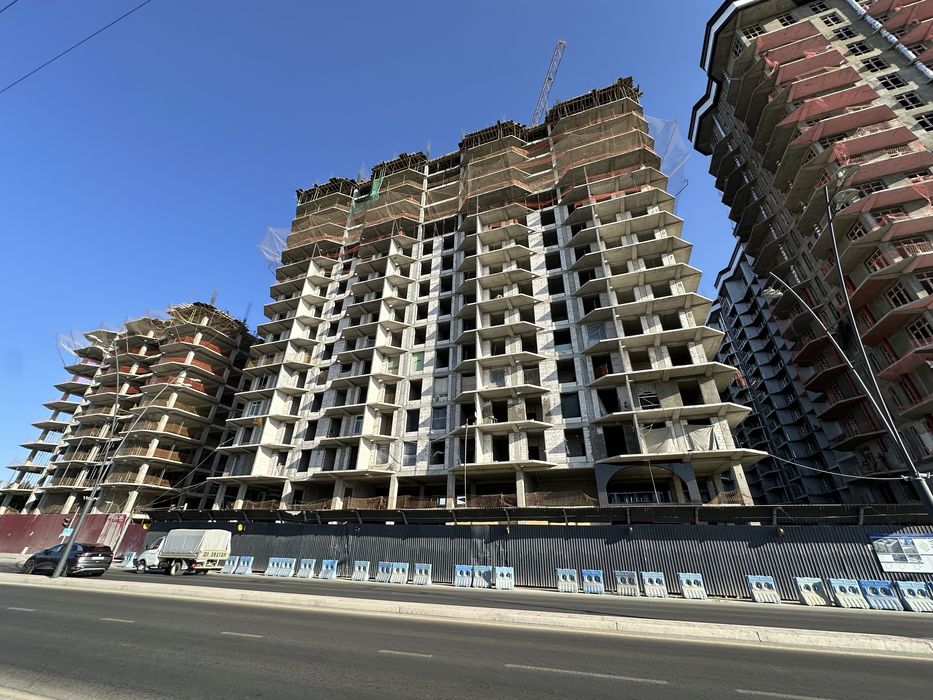 Xonsaroy Zorsan. 2 xona Sotiladi