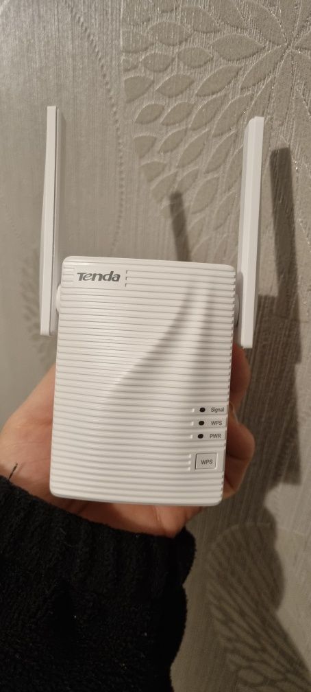 Set wi-fi si repeater Tenda