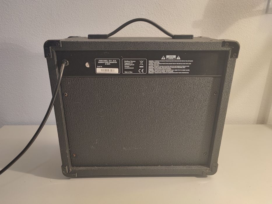 Amplificator chitara Harley Benton HB 20B Bass boxa