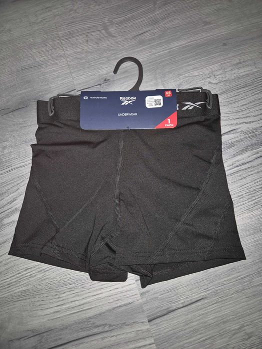 Pantaloni scurți Reebok dama fitness xs