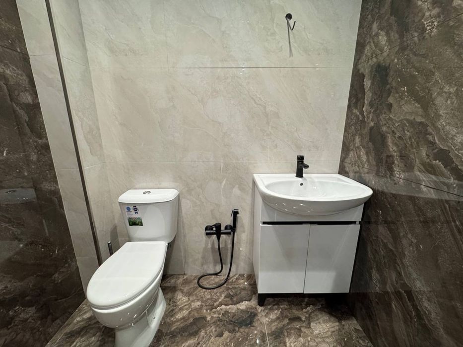 Чорсу Жар Стадион | 90кв - нежилое помещение вдоль дороги Продажа