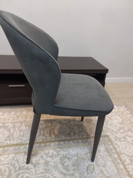 Продам Стулья 2 шт