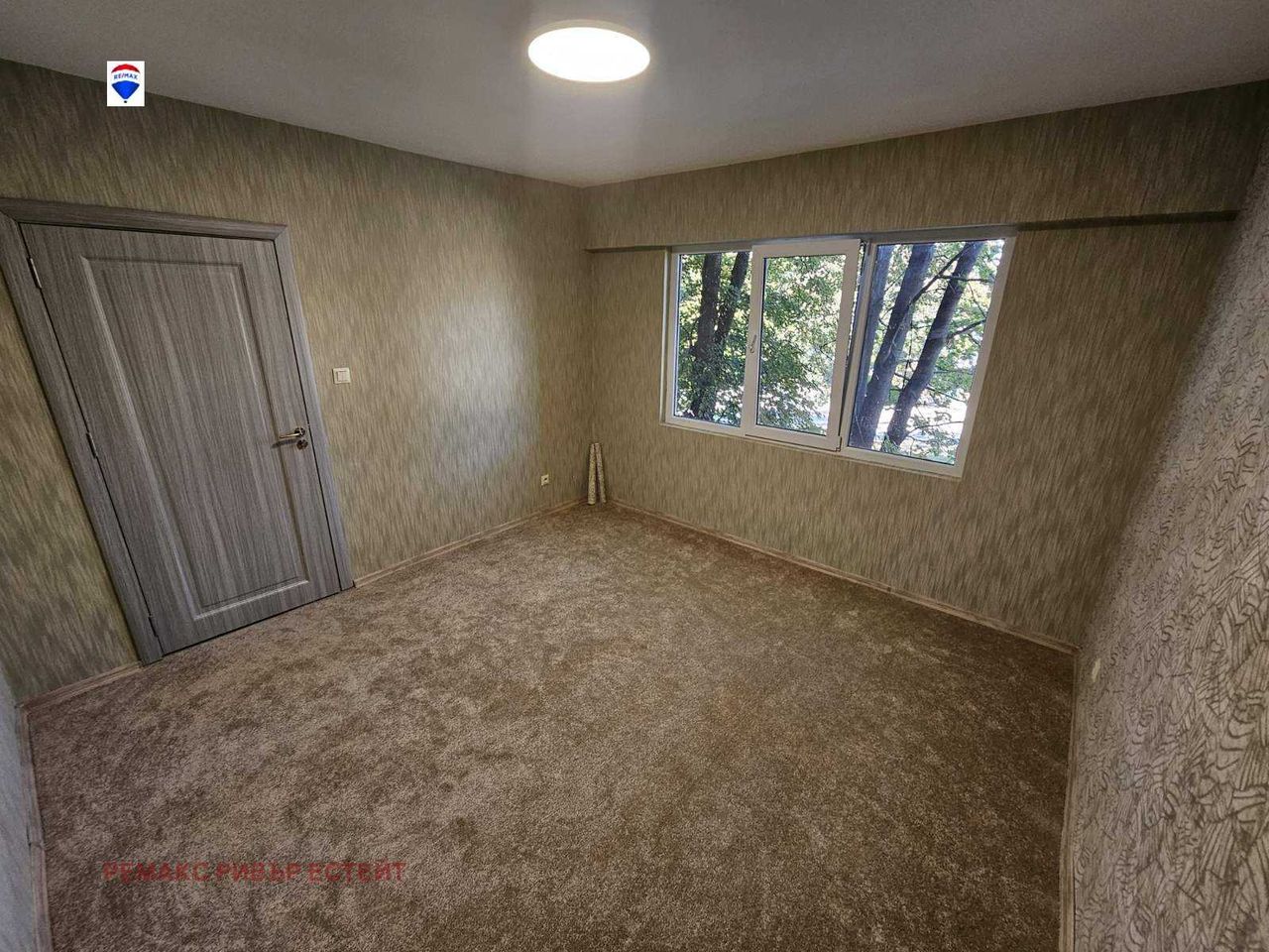 Продава се Двустаен апартамент в Русе, Здравец Изток - 62 кв.м за 1363 €/кв.м - Снимка #5