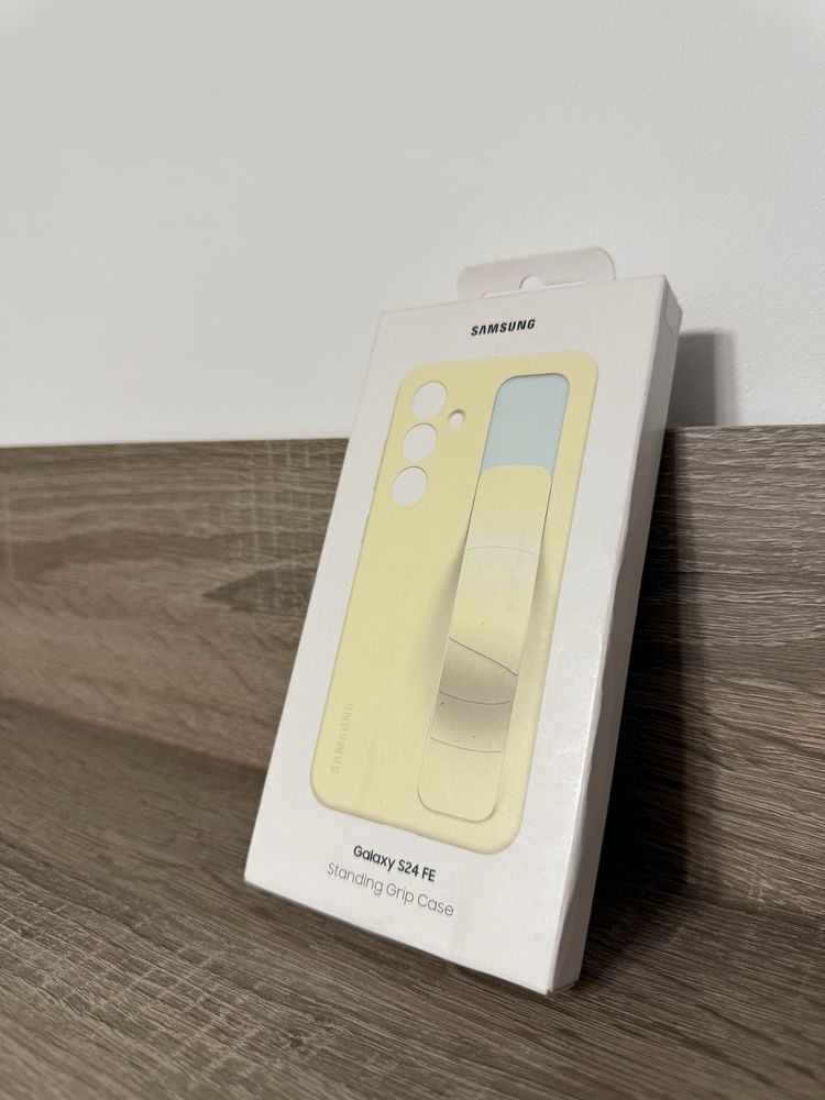 Husă standing grip case originala Samsung Galaxy S24 FE EF-GS721 lemon