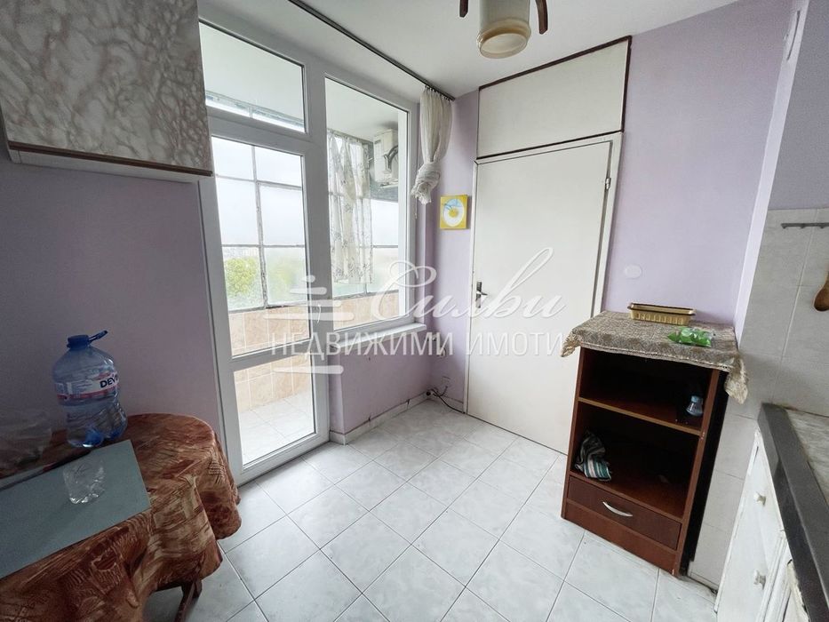 Четиристаен ТУХЛЕН апартамент - кв. Добруджански