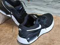 Vand adidasi nike  air max