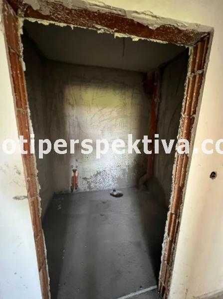 Продава се Тристаен апартамент в Пловдив, Христо Смирненски - 111 кв.м за 1271 €/кв.м - Снимка #4