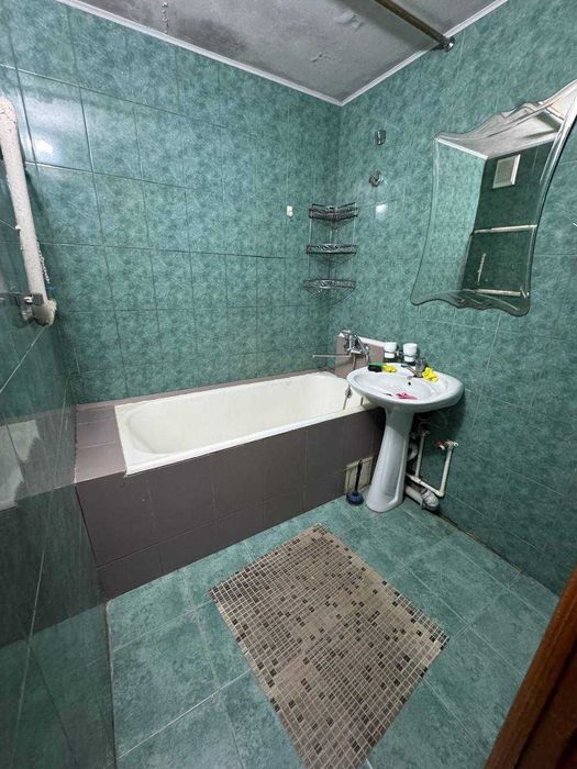 Сдаётся 4х комнатная квартира