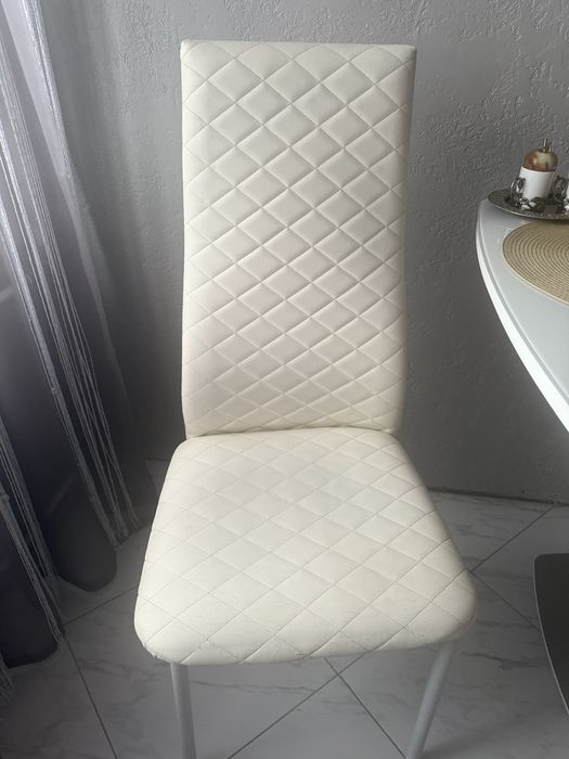 Продам стулья для кухни.