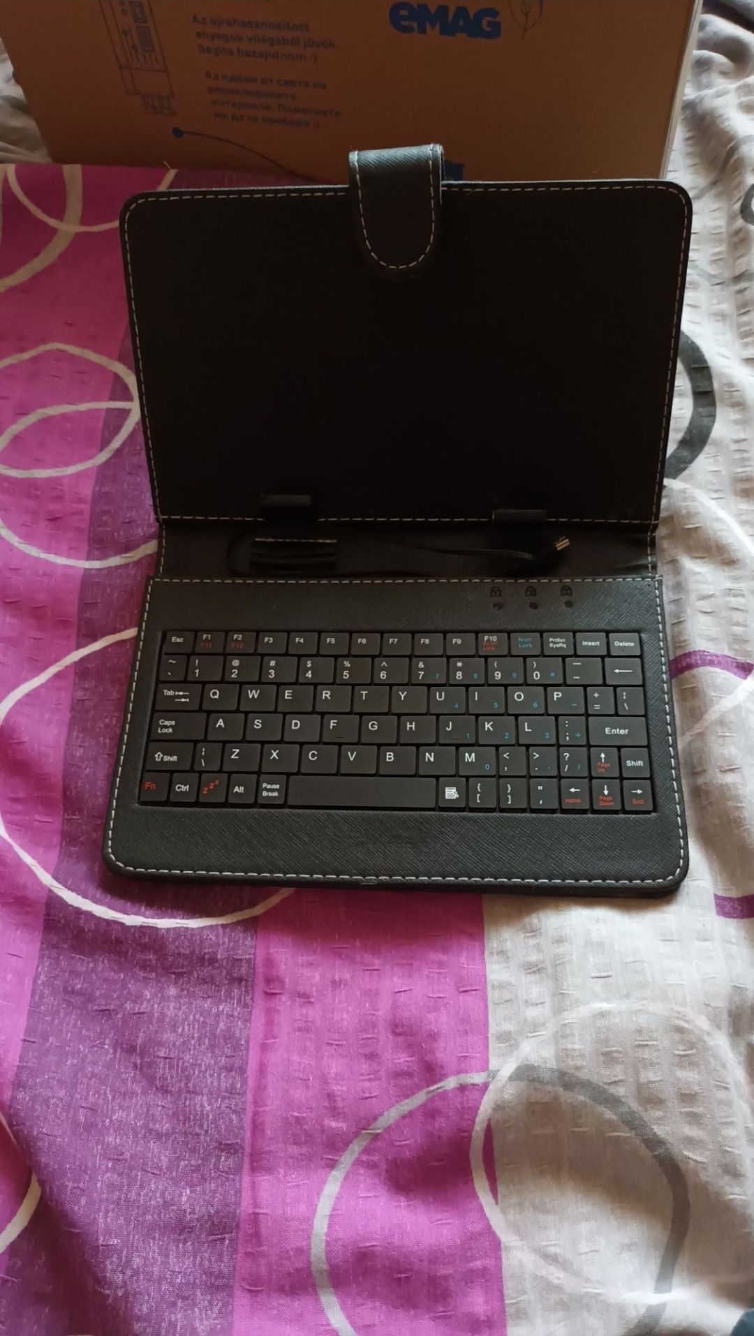 tastatura tableta si husa de 7''