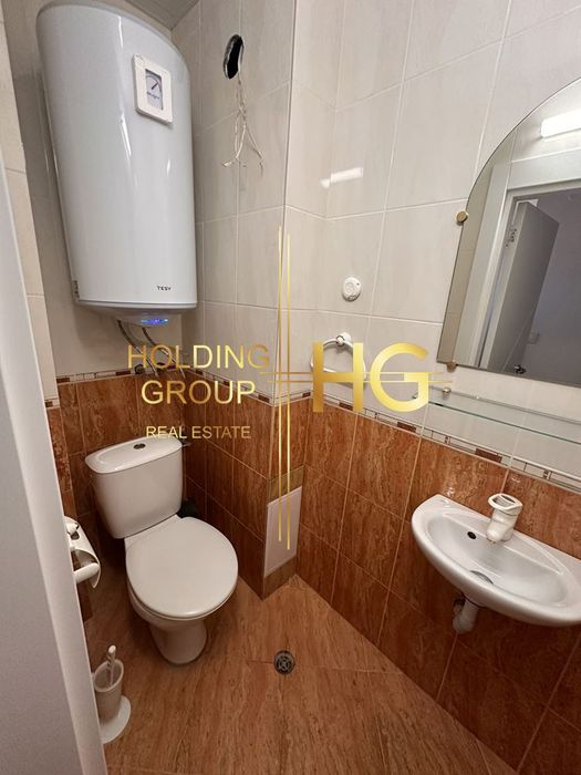 Продава се Двустаен апартамент в Варна, Бриз - 68 кв.м за 1765 €/кв.м - Снимка #5