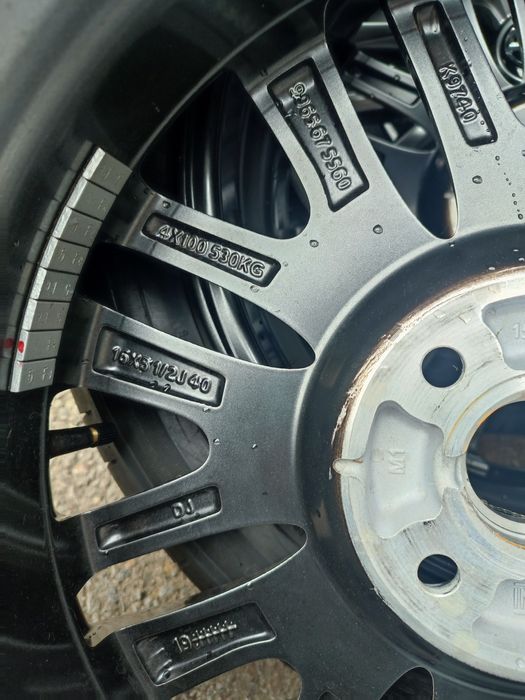16" оригинални алуминиеви джанти за Mazda 2.