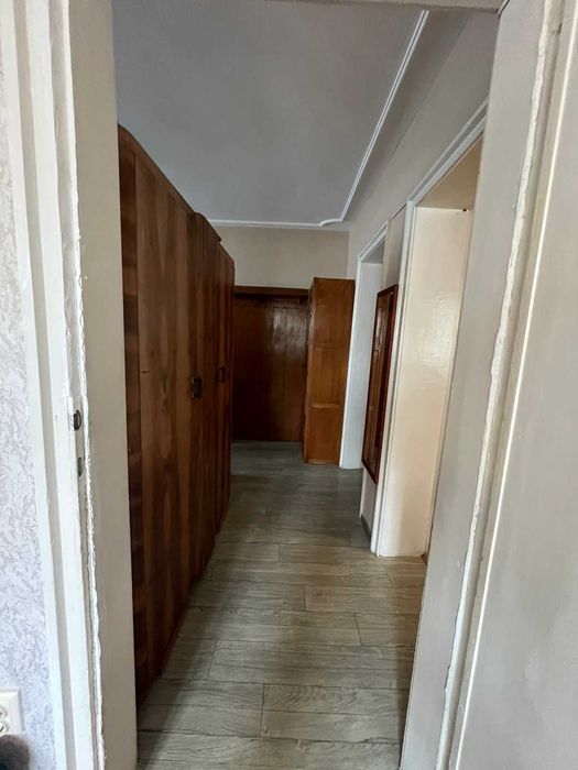 Дава се под наем Тристаен апартамент в Бургас, Център - 80 кв.м за 367.2 € - Снимка #7