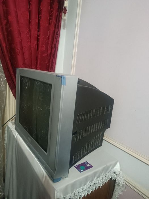 Телевизор Roison старый, оркаси бор телевизор б/у