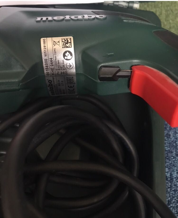 Metabo BS18 LT-акум.винтоверт и Metabo KHE2444 800W перфоратор