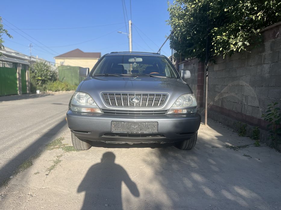 Продам Lexus rx 300