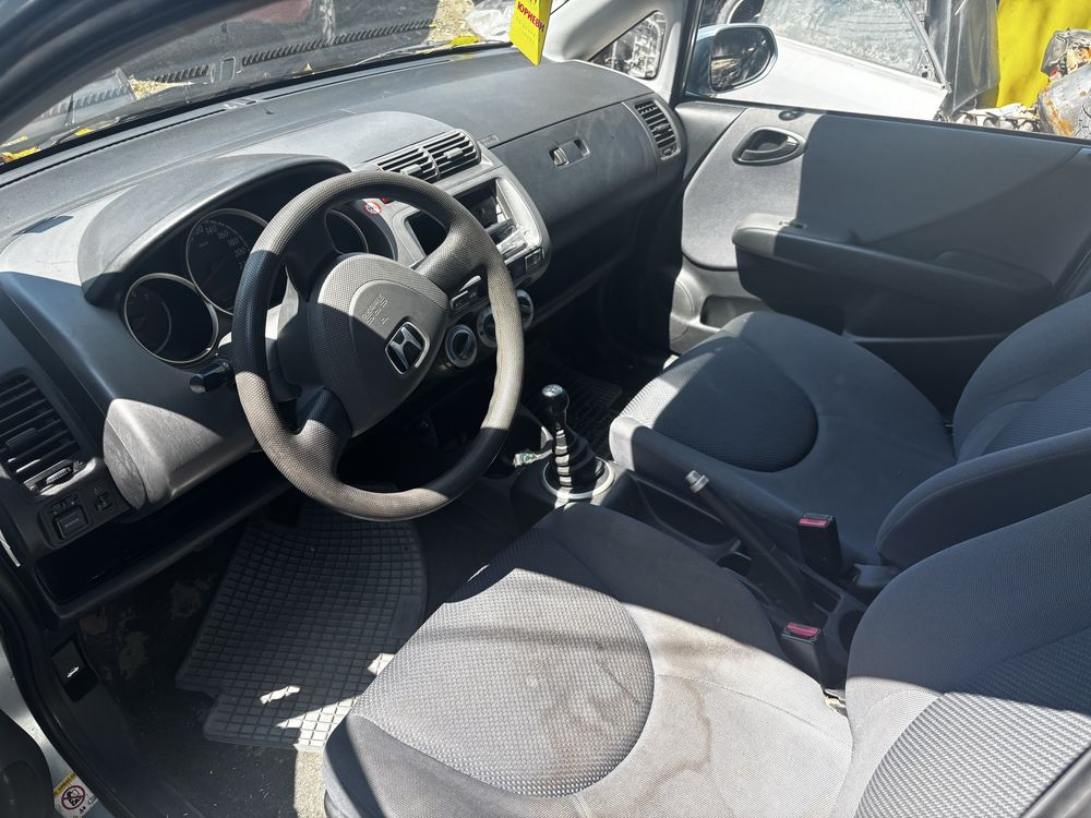 Honda Jazz 1,2 НА ЧАСТИ