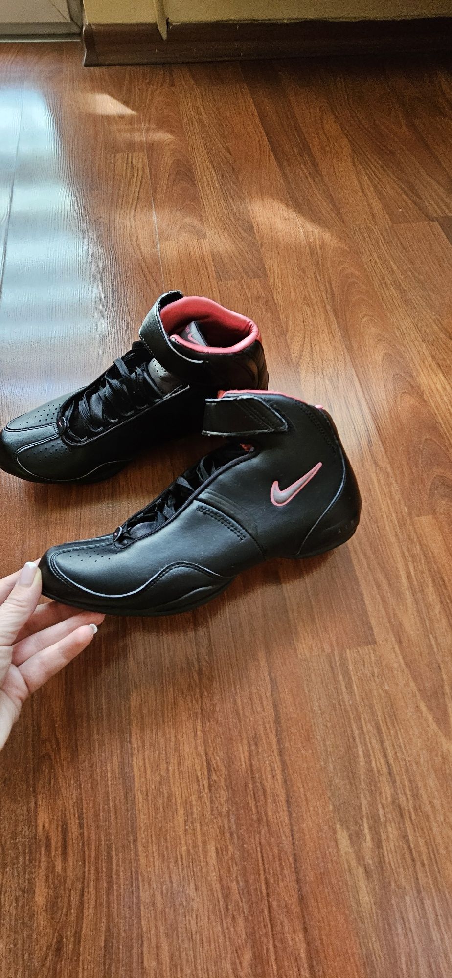Nike високи маратонки