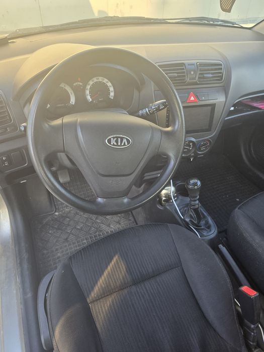 Kia picanto 1.1d
