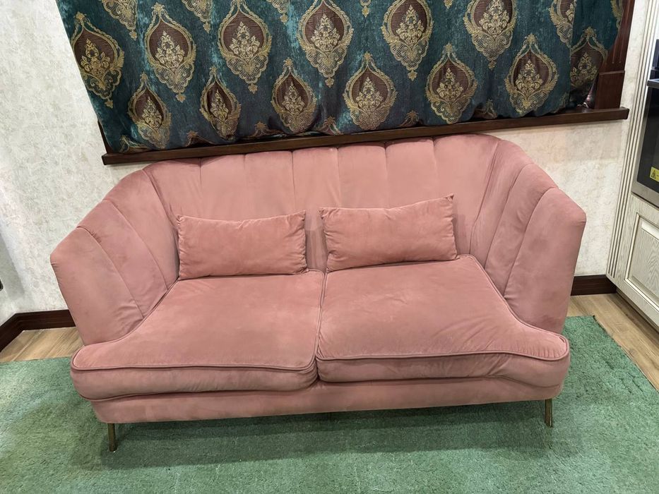 Диван мягкий и удобный