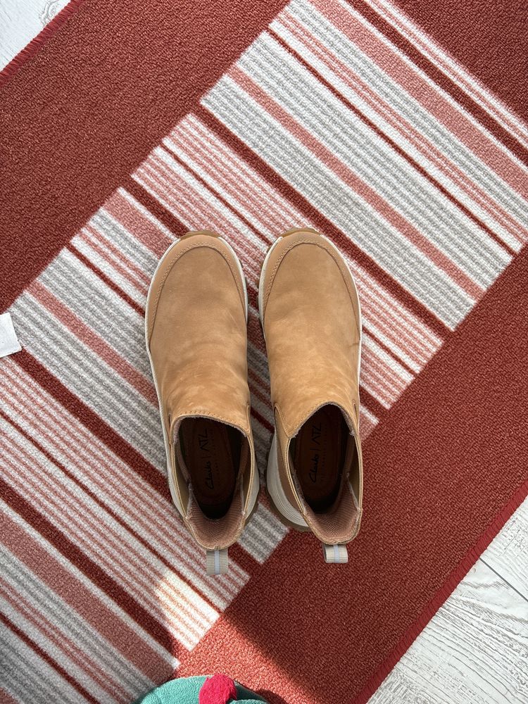 Дамски боти Clarks