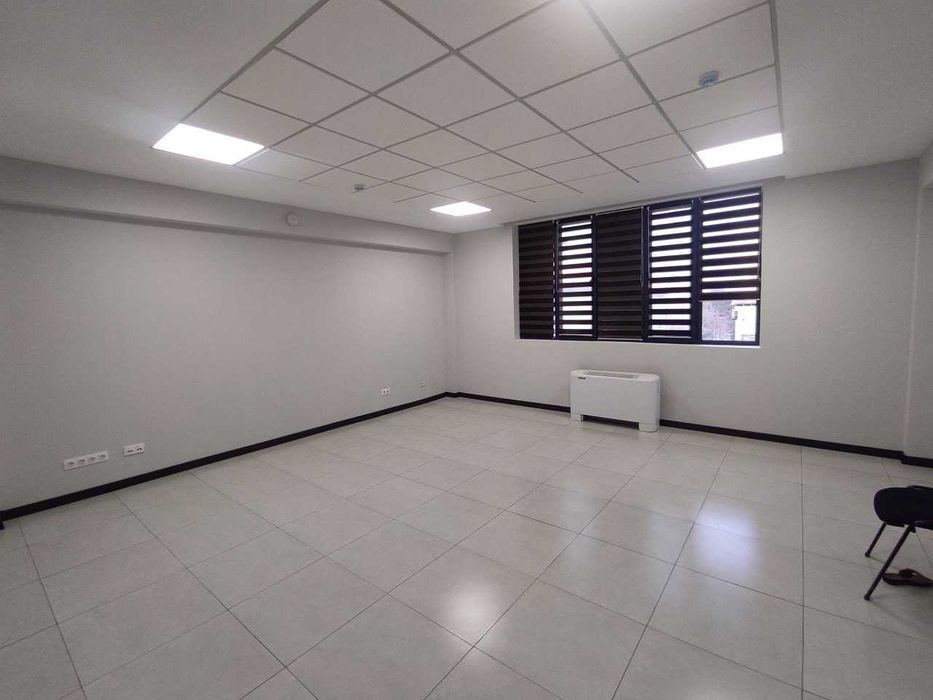 Сдается офисное помещение площадью 409 кв.м