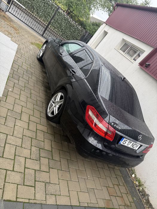 Mercedes E Class 2012 2.2D Automata, schimb variante