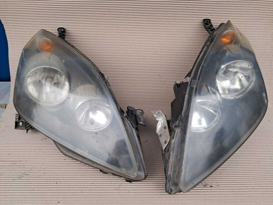 Opel Zafira B, capota motor, grila fata, faruri complete