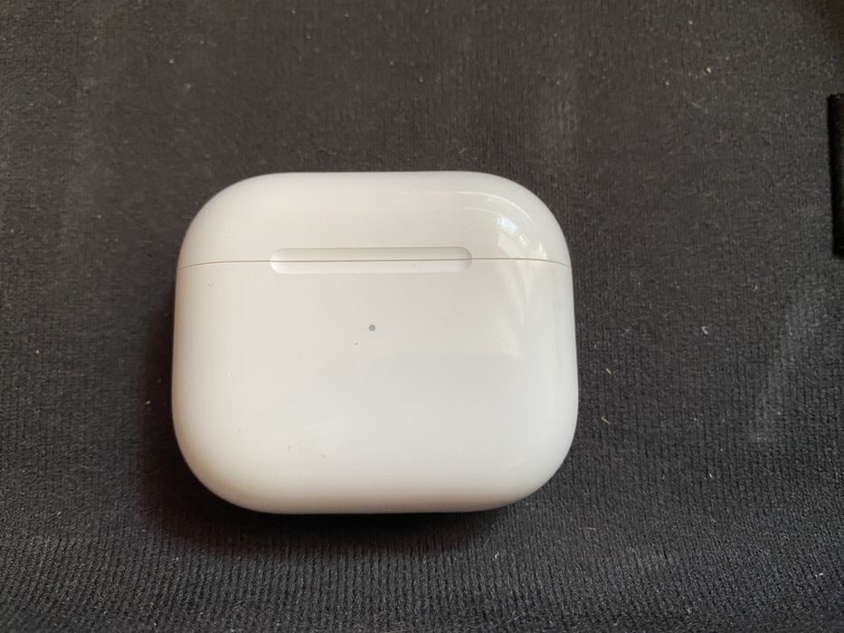 Airpods 3 кейс оригинал