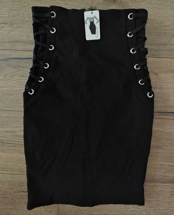 Fustă Amisu New Yorker, mărimea 42 - talie înaltă, cu etichetă - nouă