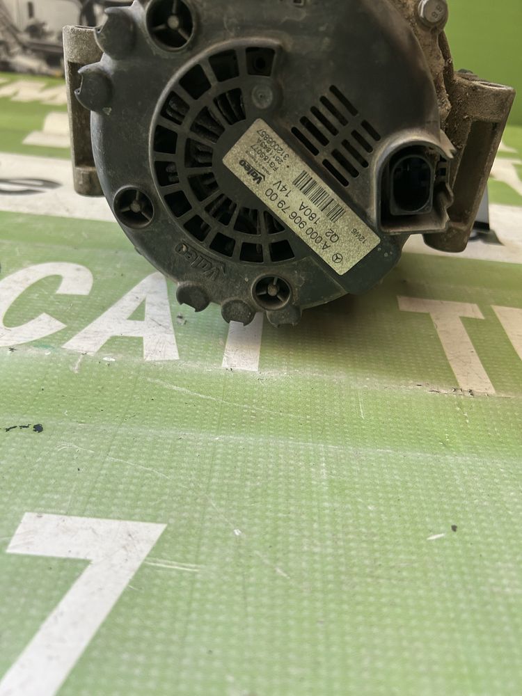 Alternator Mercedes  C Class W204 2.2 cdi 2012