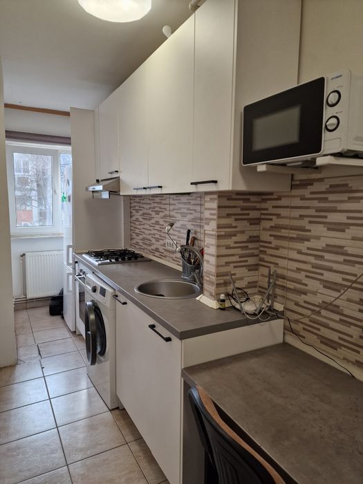 Apartament de închiriat în spate la Iulius Mall