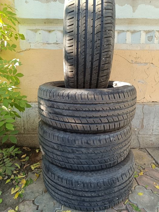 Vând/schimb jante bmw R17 +anvelope vară