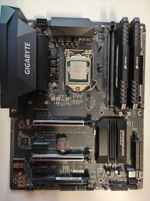 Kit i7 7700k + Placa de baza Gigabye Z270x gaming + RAM Corsair 16GB