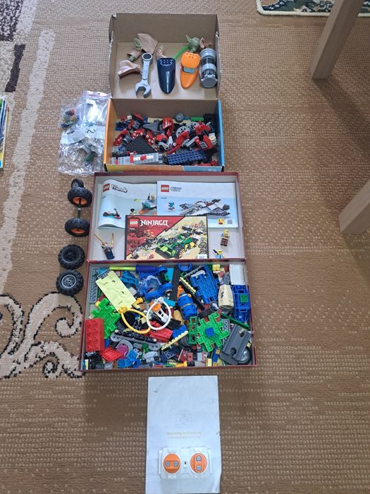 Lot diverse piese LEGO