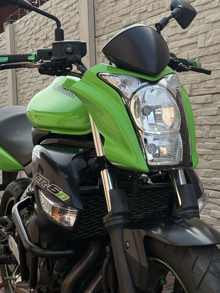 Kawasaki ER6N 2010