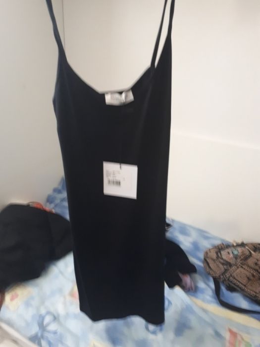 Vând rochiță nouă din magazinul BSB cu 50 lei