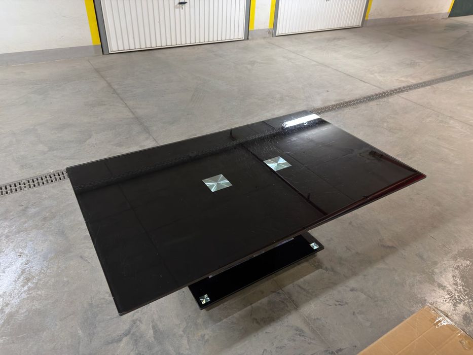 Спешно! Трапезна маса