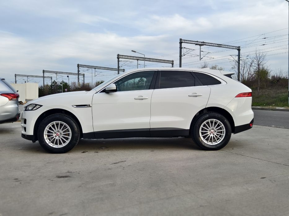 Jaguar F-Pace 2.0 Diesel • 135 kW • 4x4 • Automată • 2018 • 102.000 km