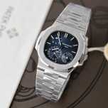 Мъжки автоматичен часовник Patek Philippe Nautilus 5712/1A-001