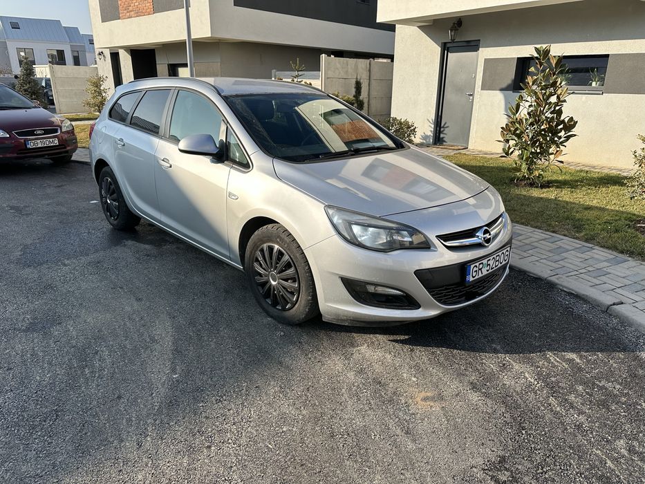 De vanzare opel astra j 2014 diesel 1.7