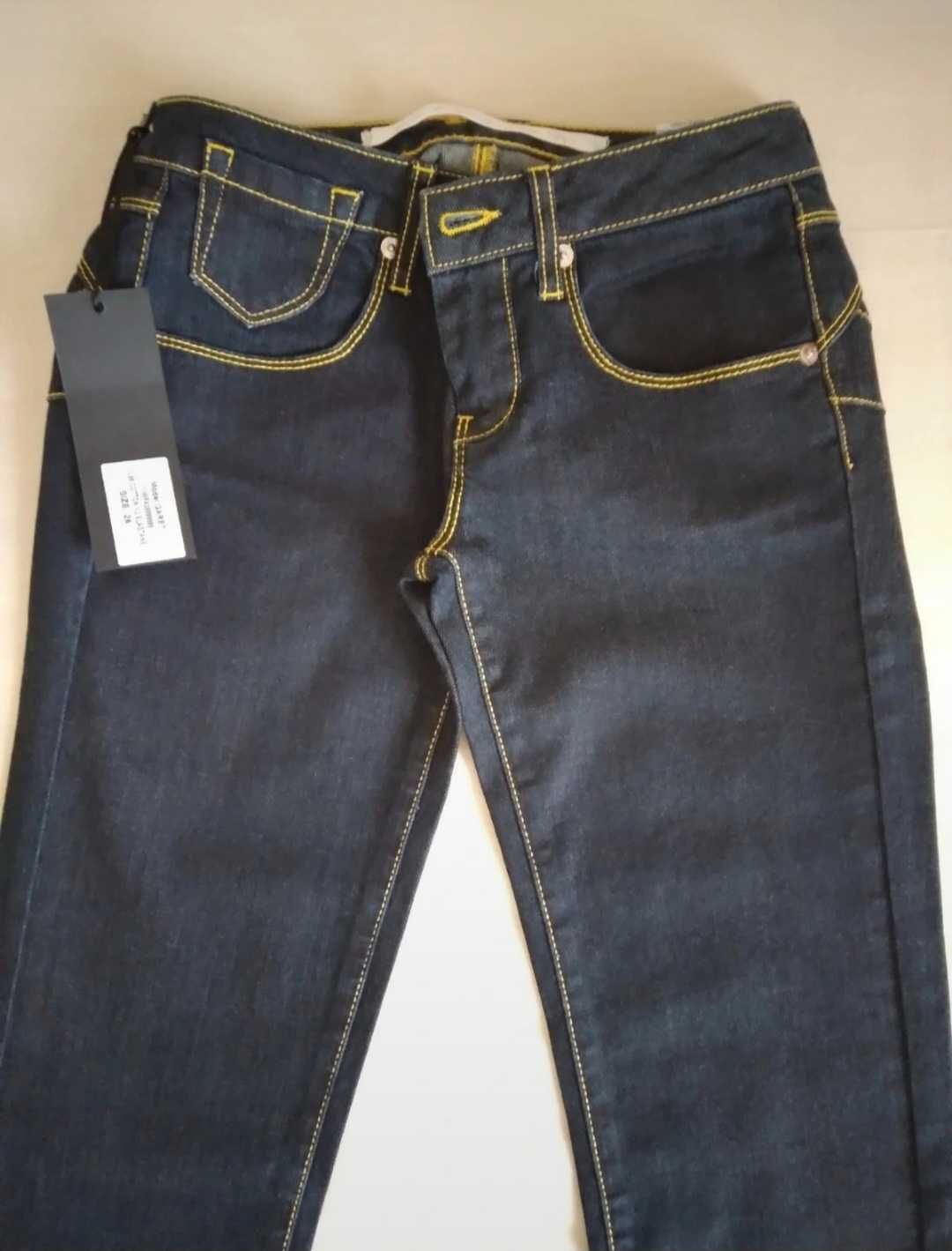 Blugi, model Garet,mărimea 36/S