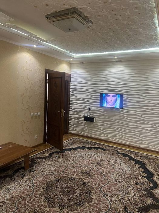 Яшнабад район Кадешва 2комнатная с ремонтом только семейный