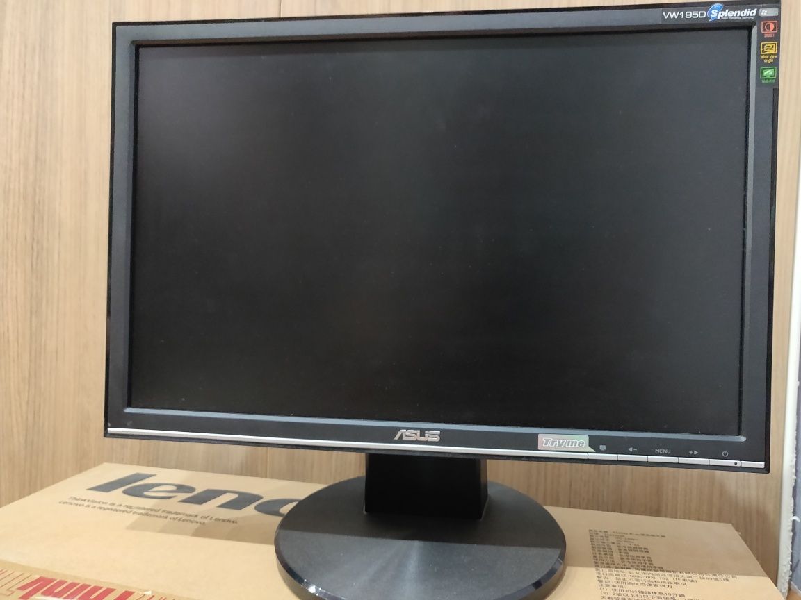 Monitor Asus 19" VW 1950