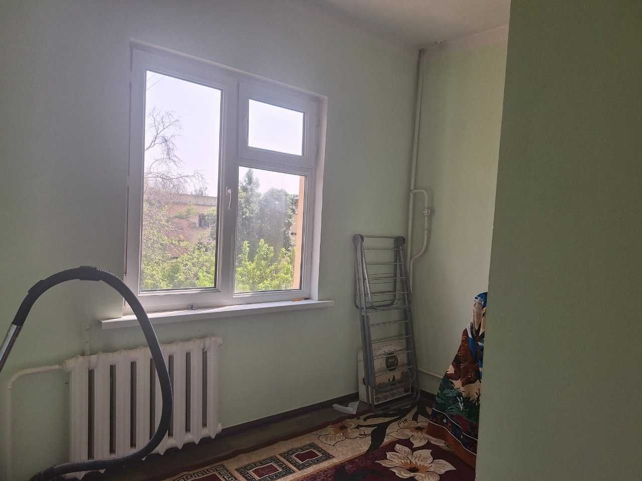 Продается срочно 2*3х комнатная квартира в Сергели-2, ярмарка 2*3/5/5