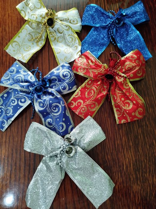 Продам бантики на ёлку