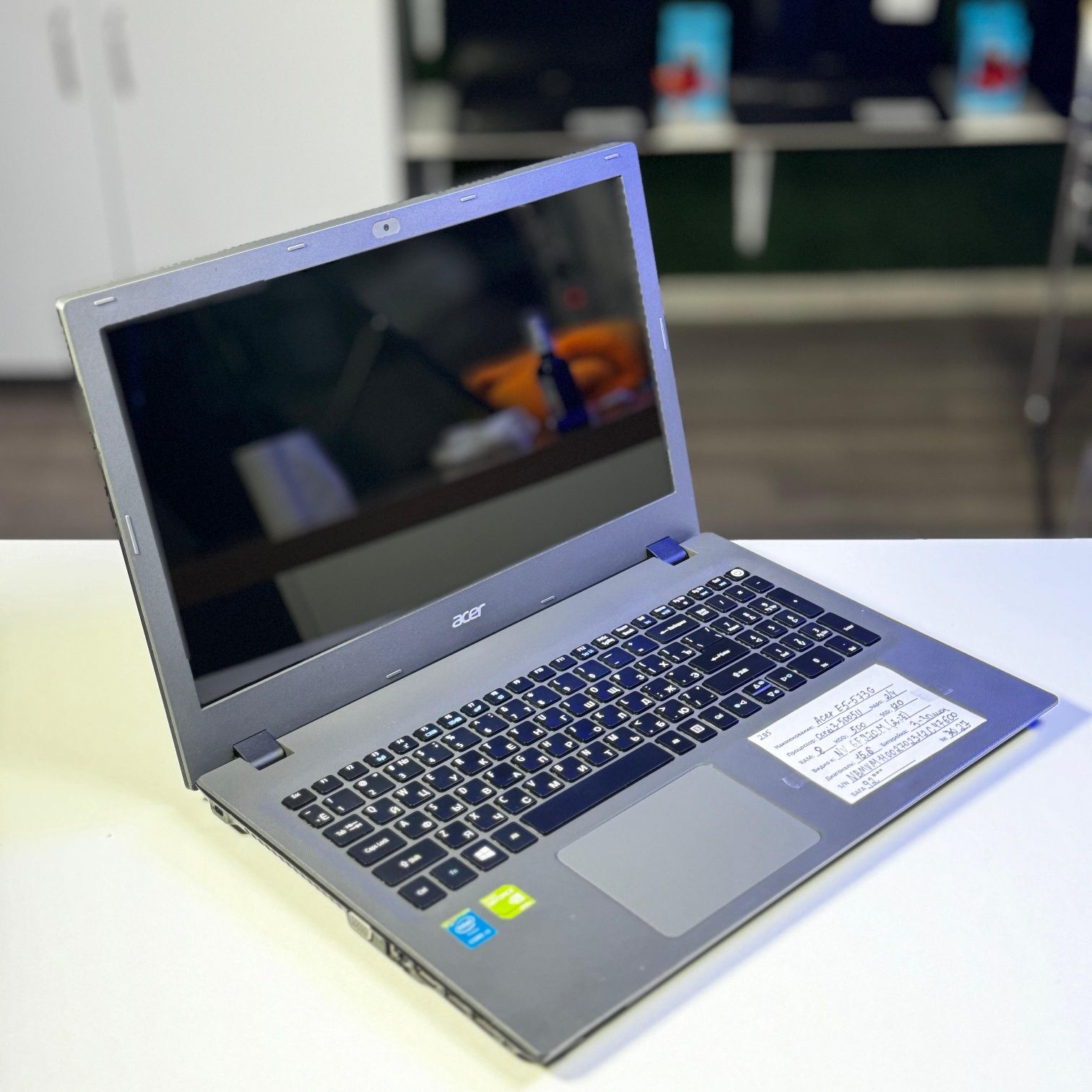 Aser E5-5005U Core i3